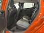 Renault Clio 100PK TCe Intens | Parkeersensoren | Apple CarPlay/Android Auto | Climate Control | Cruise Control | Lichtmetalen Velgen | Licht & Regen Sensor | Full LED | Armsteun |