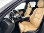 Volvo XC60 2.0 T6 Plug-in hybrid AWD Plus Dark | 21" | Geventileerd Nappa Leder | 360 Camera | Harman Kardon | Getint glas | Elektr. verst. stoelen | Stoel/stuur/achterbankverwarming | Adaptieve Cruise | BLIS