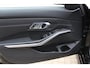 BMW 3-Serie 330d High Exe | M Sport | Panodak | Sfeerverl | HUD | LED | Navi | CarPlay | ECC | PDC | Cruise | Leder | LMV19'' | El.Trekhaak | Zeer nette
