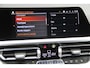 BMW 3-Serie 330d High Exe | M Sport | Panodak | Sfeerverl | HUD | LED | Navi | CarPlay | ECC | PDC | Cruise | Leder | LMV19'' | El.Trekhaak | Zeer nette