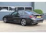 BMW 3-Serie 330d High Exe | M Sport | Panodak | Sfeerverl | HUD | LED | Navi | CarPlay | ECC | PDC | Cruise | Leder | LMV19'' | El.Trekhaak | Zeer nette