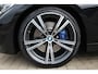 BMW 3-Serie 330d High Exe | M Sport | Panodak | Sfeerverl | HUD | LED | Navi | CarPlay | ECC | PDC | Cruise | Leder | LMV19'' | El.Trekhaak | Zeer nette
