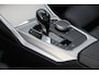BMW 3-Serie 330d High Exe | M Sport | Panodak | Sfeerverl | HUD | LED | Navi | CarPlay | ECC | PDC | Cruise | Leder | LMV19'' | El.Trekhaak | Zeer nette