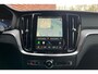 Volvo V60 B4 Essential | Lederen Bekleding | Stoel-/ stuurwielverwarming | Adaptive Cruise Control | BLIS | 21 inch lichtmetalen velgen | Extra getint glas | Park assist | Apple carplay/ Android auto |Exterieur stylingkit