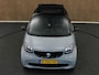 smart Fortwo Cabrio 1.0 Turbo Pure - CRUISE CONTROL - PARKEERSENSOREN ACHTER - STOELVERWARMING - BLUETOOTH TELEFOONVOORBEREIDING - CLIMATE CONTROL - ELEKTRISCHE RAMEN - LICHTMETALEN VELGEN 16 INCH - NAVIGATIE