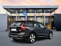 Volvo XC60 2.0 T6 Plug-in hybrid AWD Plus Dark | 19" Allseason | Luchtvering | Geventileerd Nappa Leder | Trekhaak | 360 Camera | Panoramadak | Elektr. verst. stoelen | Stoel/stuur/achterbankverwarming | Adaptieve cruise | BLIS