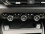 Citroën E-C4 Feel Pack 50 kWh | Comfort Seats | Stoel-/Voorruitverwarming | Head-Up Display | Parkeercamera/-sensoren | Standkachel | Apple Carplay/Android Auto | Full LED | Navigatie | Climate Control | Adaptive Cruise Control | DAB | Keyless Entry/Start |