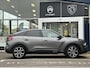 Citroën E-C4 Feel Pack 50 kWh | Comfort Seats | Stoel-/Voorruitverwarming | Head-Up Display | Parkeercamera/-sensoren | Standkachel | Apple Carplay/Android Auto | Full LED | Navigatie | Climate Control | Adaptive Cruise Control | DAB | Keyless Entry/Start |