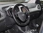 Toyota Aygo 1.0 VVT-i x-play Navigatie, Achteruitrijcamera, Carplay/Android Auto, Airco