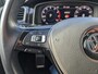 Volkswagen Golf 1.5 TSI Highline | Automaat, Digitaal Display, Dodehoekherkenning, Lane assist, Camera, Navigatie, zeer luxe!