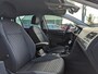 Volkswagen Golf 1.5 TSI Highline | Automaat, Digitaal Display, Dodehoekherkenning, Lane assist, Camera, Navigatie, zeer luxe!