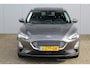 Ford Focus Wagon 1.0-125pk EcoBoost Titanium Business. Uiterst nette, comfortabele en ruime stationcar. Stoel-, stuur- en voorraamverw., Trekhaak, B&O soundsyst, lane assist, adaptieve cruise cntrl, camera a, LM wln, navigatie, telefoonvoorb. etc