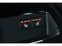 Volvo V60 T6 Plug-in hybrid AWD Plus Dark | Rondomzicht Camera| Semi Electrische trekhaak| Electronic Climate Control | Adaptieve Cruise Control | Parkeersensoren | Rijstrooksensor Met Correctie | Navigatiesysteem | Verwarmbare Voorstoelen | Verwarmbaar Stuurwiel | Keyless Entry |