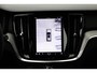 Volvo V60 T6 Plug-in hybrid AWD Plus Dark | Rondomzicht Camera| Semi Electrische trekhaak| Electronic Climate Control | Adaptieve Cruise Control | Parkeersensoren | Rijstrooksensor Met Correctie | Navigatiesysteem | Verwarmbare Voorstoelen | Verwarmbaar Stuurwiel | Keyless Entry |