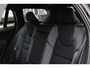 Volvo V60 T6 Plug-in hybrid AWD Plus Dark | Rondomzicht Camera| Semi Electrische trekhaak| Electronic Climate Control | Adaptieve Cruise Control | Parkeersensoren | Rijstrooksensor Met Correctie | Navigatiesysteem | Verwarmbare Voorstoelen | Verwarmbaar Stuurwiel | Keyless Entry |