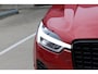 Volvo XC60 T8 Plug-in hybrid AWD Ultra Dark | Luchtvering | Bowers & Wilkins premium audio | Lichtmetalen velgen 22" | 360° parkeercamera | Sportstoelen | Head-up display | Parkeerverwarming | BLIS | Adaptive cruise | trekhaak elektrisch uitklapbaar | head-up display