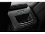 Volvo XC60 T8 Plug-in hybrid AWD Ultra Dark | Luchtvering | Bowers & Wilkins premium audio | Lichtmetalen velgen 22" | 360° parkeercamera | Sportstoelen | Head-up display | Parkeerverwarming | BLIS | Adaptive cruise | trekhaak elektrisch uitklapbaar | head-up display