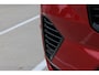 Volvo XC60 T8 Plug-in hybrid AWD Ultra Dark | Luchtvering | Bowers & Wilkins premium audio | Lichtmetalen velgen 22" | 360° parkeercamera | Sportstoelen | Head-up display | Parkeerverwarming | BLIS | Adaptive cruise | trekhaak elektrisch uitklapbaar | head-up display