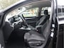 Volkswagen Golf 1.5 TSI Life Business Navi / LED /Camera / Trekh / Climate BTW auto