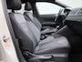 Volkswagen Taigo 1.0 TSI R-Line Business 110 PK DSG | Automaat | Apple Carplay | Design pakket | Black style pakket | Comfort sportstoelen| Adaptive cruise control | Navigatiesysteem| Parkeersensoren | Regensensor | Sfeerverlichting | Start/stop systeem |