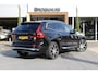 Volvo XC60 2.0 T6 Plug-in hybrid AWD Plus Bright | Semi elektrische trekhaak | Stoel & stuurwielverwarming | Lederen interieur |