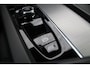 Volvo XC60 2.0 T6 Plug-in hybrid AWD Plus Bright | Semi elektrische trekhaak | Stoel & stuurwielverwarming | Lederen interieur |