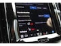 Volvo XC60 2.0 T6 Plug-in hybrid AWD Plus Bright | Semi elektrische trekhaak | Stoel & stuurwielverwarming | Lederen interieur |