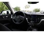 Volvo XC60 2.0 T6 Plug-in hybrid AWD Plus Bright | Semi elektrische trekhaak | Stoel & stuurwielverwarming | Lederen interieur |