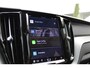 Volvo XC60 2.0 T6 Plug-in hybrid AWD Plus Bright | Semi elektrische trekhaak | Stoel & stuurwielverwarming | Lederen interieur |