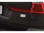 Volvo XC60 T8 390PK Automaat AWD Ultra Bright / Head-up display / Trekhaak/ Harman Kardon audio / Panoramadak / BLIS / Elektrisch bedienbare voorstoelen / Memory seats / Verwarmbare stoelen / Keyless entry /