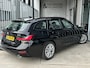 BMW 3-Serie Touring 318i Executive Edition | NIEUW MODEL | AUTOMAAT | CARPLAY/ANDROID | NAVI | CRUISE CONTROL | CLIMATE CONTROL | PDC V+A | LMV | STOELVERWARMING | ELEKTR. ACHTERKLEP | LICHT+REGEN SENSOR | LED | BLUETOOTH