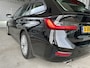 BMW 3-Serie Touring 318i Executive Edition | NIEUW MODEL | AUTOMAAT | CARPLAY/ANDROID | NAVI | CRUISE CONTROL | CLIMATE CONTROL | PDC V+A | LMV | STOELVERWARMING | ELEKTR. ACHTERKLEP | LICHT+REGEN SENSOR | LED | BLUETOOTH