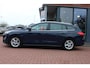 Ford Focus Wagon 1.0 EcoBoost *Business* | Trekhaak | Carplay | Schuifdak | Adaptive Cruise & Climate Control | Stoel & Stuurverwarming | Camera | PDC | Bluetooth |