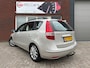 Hyundai i30 CW 1.6i Style / Leder / Clima / PDC / NAP