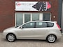 Hyundai i30 CW 1.6i Style / Leder / Clima / PDC / NAP