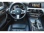 BMW 5-Serie Touring 540i xDrive High Executive Pano Comf Zetels