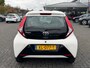 Toyota Aygo 1.0 VVT-i Automaat | X-Play 5-Drs | Airco | Camera | Carplay