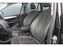 BMW X1 xDrive25e Business Edition Plus | Incl. 12 maanden garantie | Head-up display | Parkeersensoren | Verwarmde voorstoelen | Schuif/kantel dak | Climate control | Lichtmetalen velgen | Elektrische kofferklep | Cruise control | Bluetooth