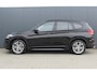 BMW X1 xDrive25e Business Edition Plus | Incl. 12 maanden garantie | Head-up display | Parkeersensoren | Verwarmde voorstoelen | Schuif/kantel dak | Climate control | Lichtmetalen velgen | Elektrische kofferklep | Cruise control | Bluetooth