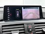 BMW 3-Serie 318i Luxury Edition (STOELVERWARMING, CAMERA, LED, DIGITALE COCKPIT, DEALER ONDERHOUDEN)