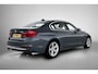 BMW 3-Serie 318i Luxury Edition (STOELVERWARMING, CAMERA, LED, DIGITALE COCKPIT, DEALER ONDERHOUDEN)
