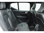 Volvo XC40 T5 Recharge R-Design | Adaptieve Cruise Control | Pilot Assist | Harman Kardon Audio | 360° camera | Elektrische Bestuurdersstoel met Geheugen | Elektrische bijrijdersstoel | DAB | Leer | 20" Lichtmetalen Velgen