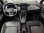 Renault Zoe R135 Intens 52 kWh (Koopaccu) | Navigatie | Camera | Snellader | Warmtepomp | Stoel + stuurverwarming |
