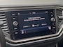 Volkswagen T-Roc 1.0 TSI Style / NL-Auto / Dealer-Onderhouden / 1e-Eigenaar / Adaptieve Cruise-Control / Climate-Control / Apple-Carplay & Android-Auto / Armsteun V+A / DAB Radio-Bluetooth / Navi / PDC V+A / 16'' LMV / ENZ.