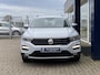 Volkswagen T-Roc 1.0 TSI Style / NL-Auto / Dealer-Onderhouden / 1e-Eigenaar / Adaptieve Cruise-Control / Climate-Control / Apple-Carplay & Android-Auto / Armsteun V+A / DAB Radio-Bluetooth / Navi / PDC V+A / 16'' LMV / ENZ.