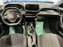 Peugeot 2008 1.2 PureTech 100 PK Active Pack | Climate Controle | Stoelverwarming | LED koplampen | Parkeersensoren | Lichtmetalen velgen | | Airco (automatisch) | Apple Carplay/Android Auto|telefoonintegratie premium | Buitenspiegels elektrisch verstel- en verwarmbaar