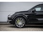 Porsche Cayenne 3.0 S E-Hybrid | Panodak | Luchtvering | Trekhaak | Bose | Sport Chrono | 21 inch | NL Auto |