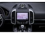Porsche Cayenne 3.0 S E-Hybrid | Panodak | Luchtvering | Trekhaak | Bose | Sport Chrono | 21 inch | NL Auto |