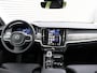 Volvo V90 T6 Plug-in hybrid AWD Ultimate Dark Automaat / Panoramadak / 360 graden camera / Volvo Alarm / Massagefunctie voorstoelen / 20" velgen