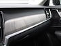 Volvo V90 T6 Plug-in hybrid AWD Ultimate Dark Automaat / Panoramadak / 360 graden camera / Volvo Alarm / Massagefunctie voorstoelen / 20" velgen